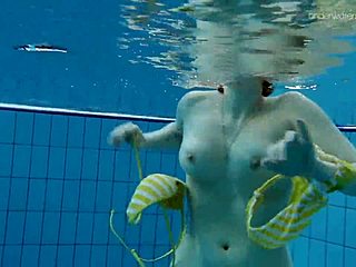 Swimming Pool Xxx Sex Video - Swimming pool Porn, Hot Swimming pool XXX Videos - SexM.XXX